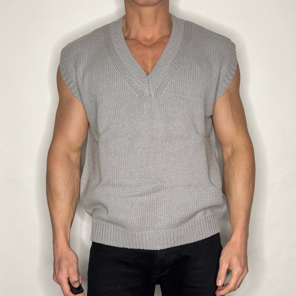 Forever 21 Men's Gray Sweater Vest